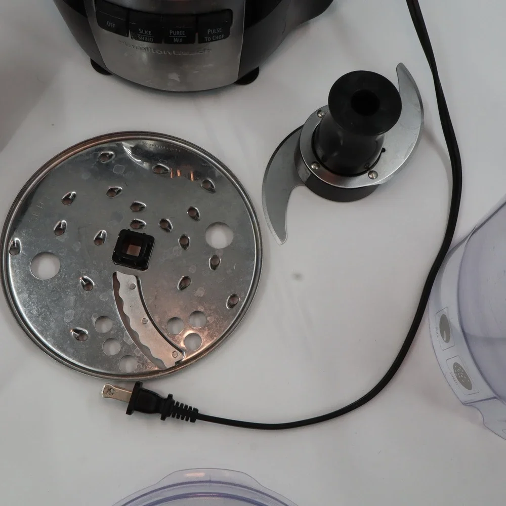 Hamilton Beach 70720 Food Processor Black Slice Shred Puree Pulse Chop 10 Cup‎